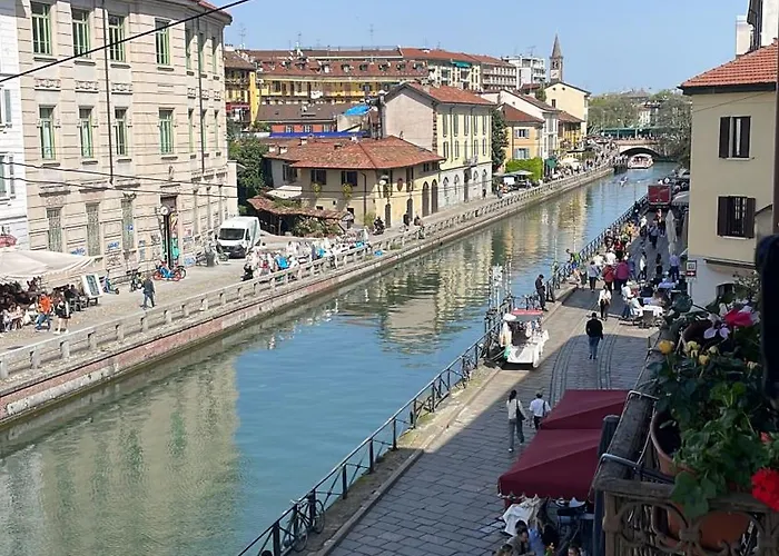 Ripa39 - Ampio Monolocale affaccio Naviglio Grande